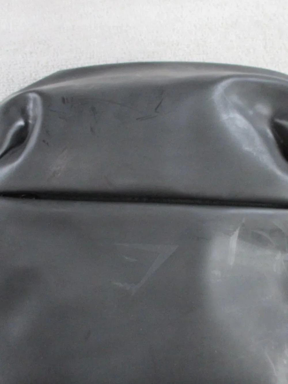 Gymshark Sleek Backpack Black Laptop Travel Bag Meal Prep Padded Logo Gym - Picture 6 of 6